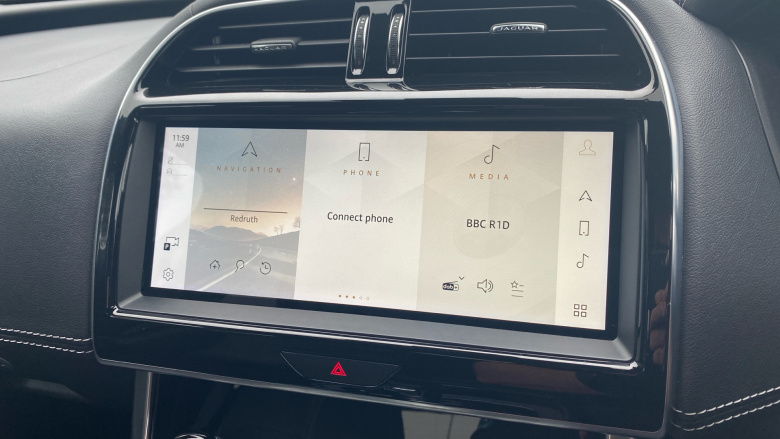 Jaguar XE 2.0 D200 R-Dynamic SE 4dr Auto Diesel Saloon